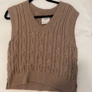 Abercrombie Sweater Vest